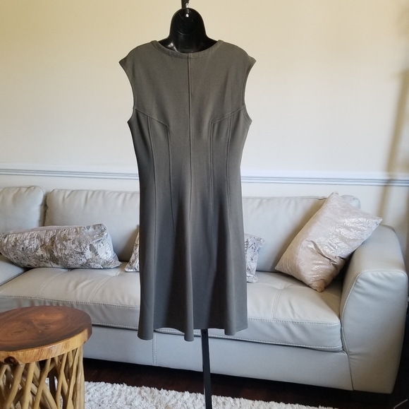 roz&ALI Olive Green Dress - Picture 8 of 14